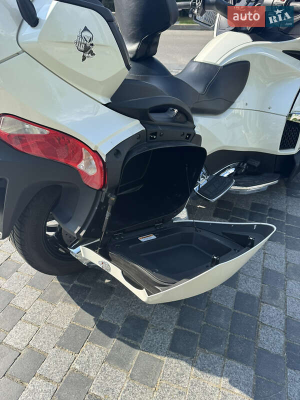 Трицикл BRP Spyder 2016 в Дніпрі