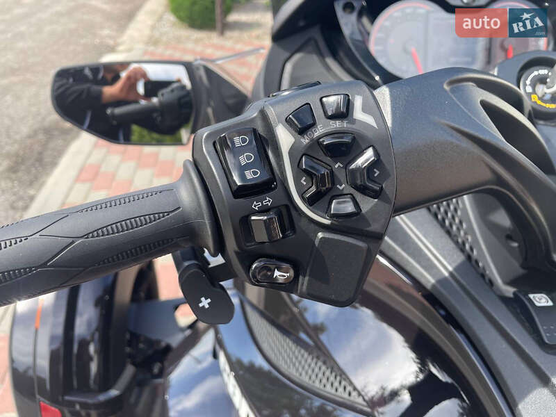Трайк BRP Spyder 2013 в Кропивницком