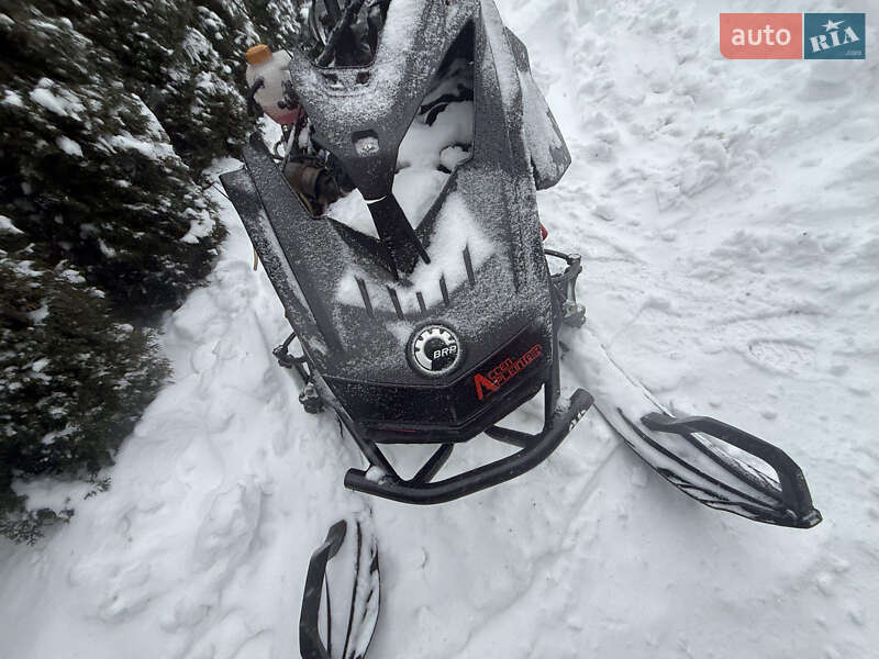 Снегоходы для охоты и рыбалки BRP Summit 2022 в Костополе