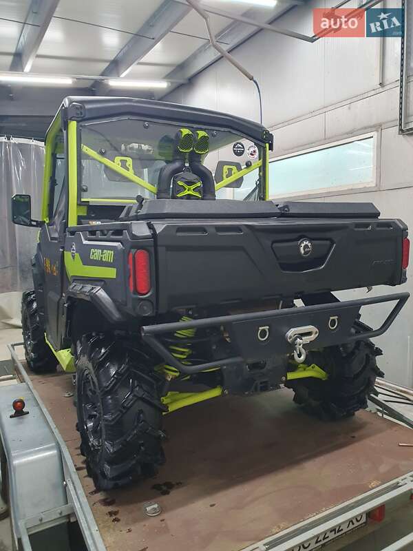 Мотовсюдиход BRP Traxter 2022 в Львові