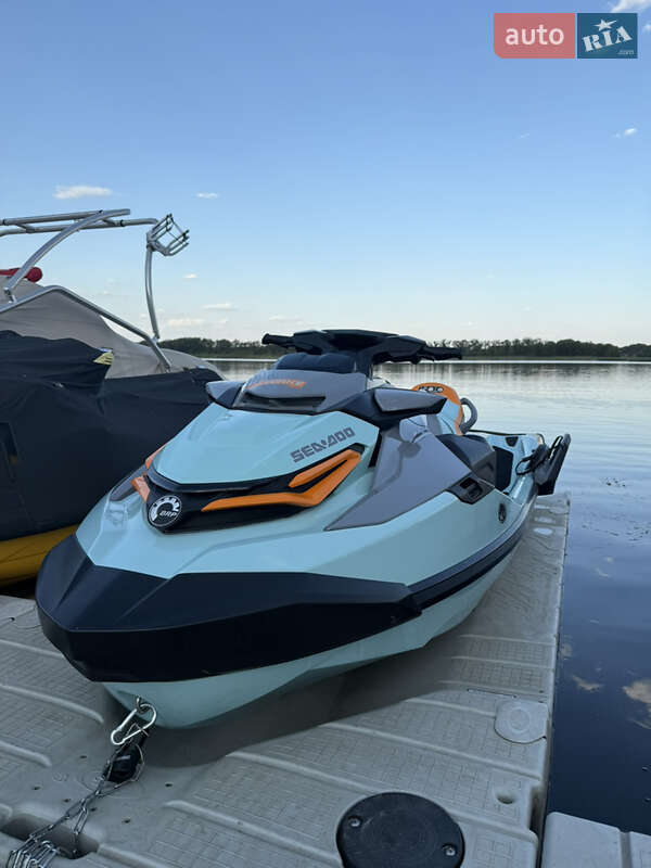 Гидроцикл спортивный BRP Wake 2023 в Кривом Роге фото 3 Гидроцикл спортивный BRP Wake 2023 в Кривом Роге