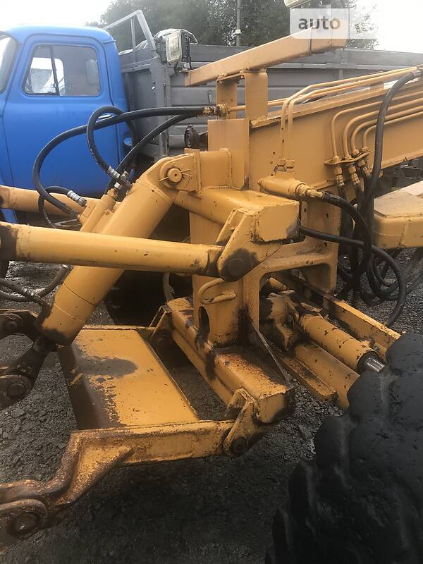 Автогрейдер Брянский Арсенал ДЗ 1990 в Умани