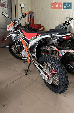 Мотоцикл Внедорожный (Enduro) BSE J3D 300 Enduro 2025 в 