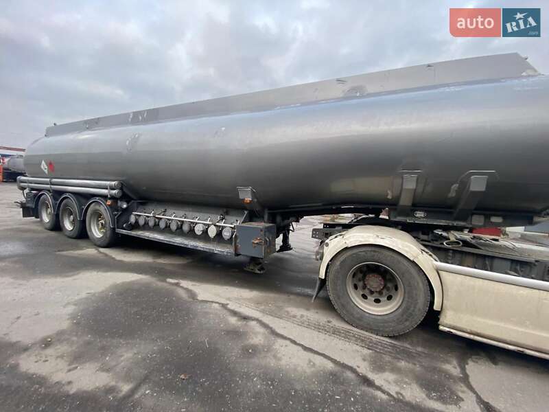 Цистерна полуприцеп BSLT STEA 1997 в Кременчуге фото Цистерна полуприцеп BSLT STEA 1997 в Кременчуге