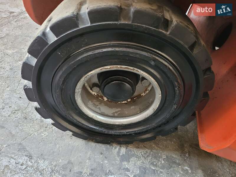 Вилочний навантажувач BT Toyota CBG 2004 в Києві