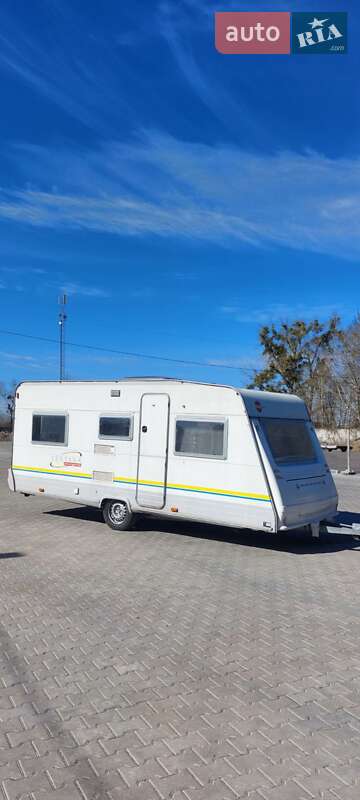 Прицеп дача Buerstner Averso Premium 1999 в Житомире фото 3 Прицеп дача Buerstner Averso Premium 1999 в Житомире