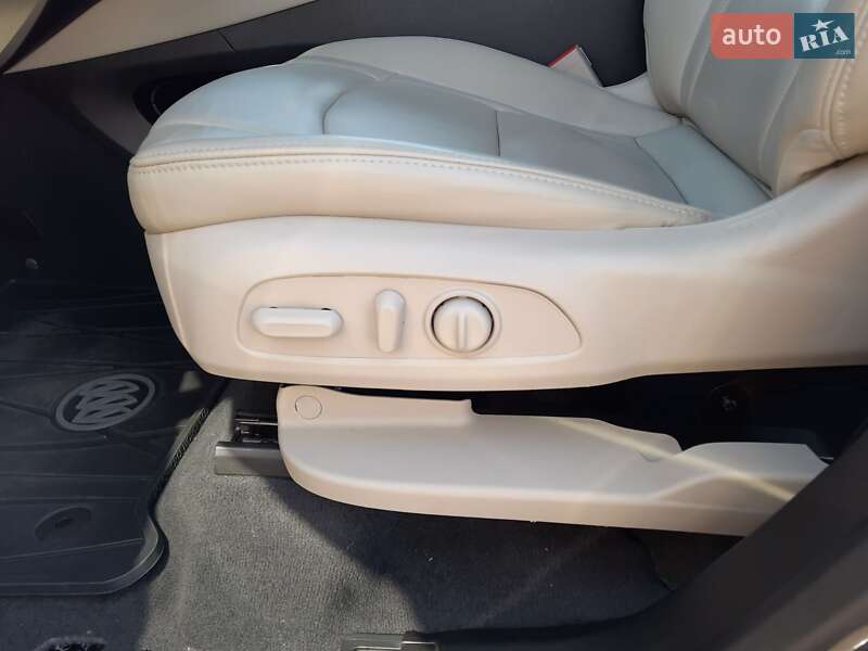 Позашляховик / Кросовер Buick Enclave USA 2019 в Києві