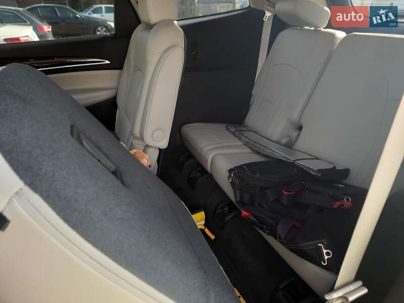 Позашляховик / Кросовер Buick Enclave USA 2019 в Києві