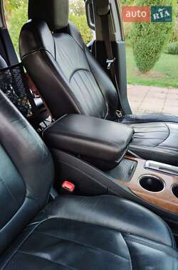 Внедорожник / Кроссовер Buick Enclave 2008 в Черновцах