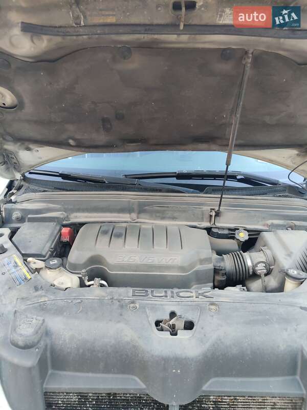 Внедорожник / Кроссовер Buick Enclave 2008 в Черновцах