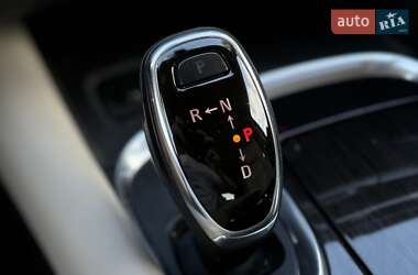 Позашляховик / Кросовер Buick Enclave 2018 в 