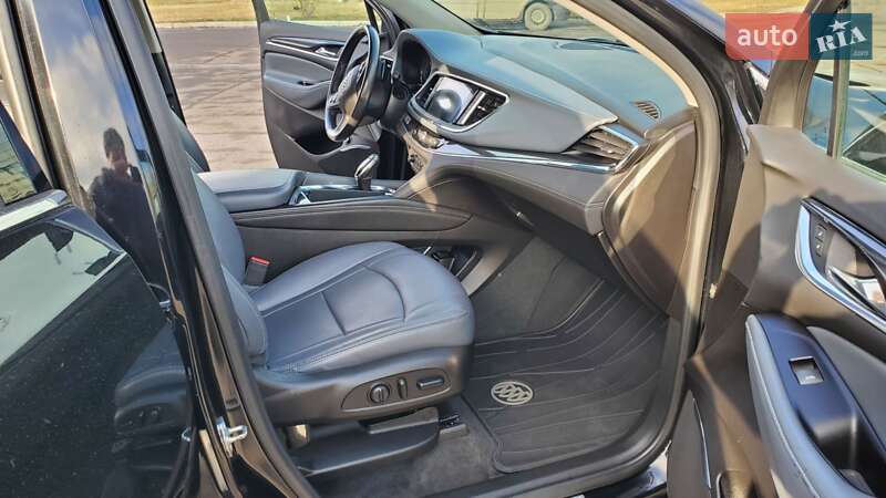 Позашляховик / Кросовер Buick Enclave 2018 в Миколаєві