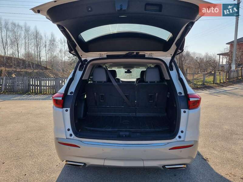 Внедорожник / Кроссовер Buick Enclave 2020 в Киеве