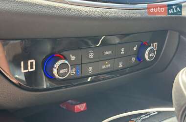 Внедорожник / Кроссовер Buick Enclave 2021 в 