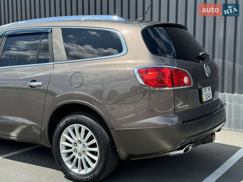 Внедорожник / Кроссовер Buick Enclave 2008 в Киеве