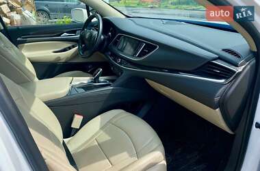 Позашляховик / Кросовер Buick Enclave 2019 в 