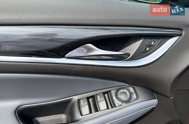 Внедорожник / Кроссовер Buick Enclave 2023 в 