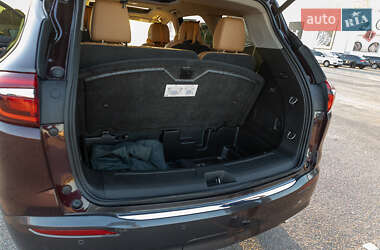 Позашляховик / Кросовер Buick Enclave 2018 в 