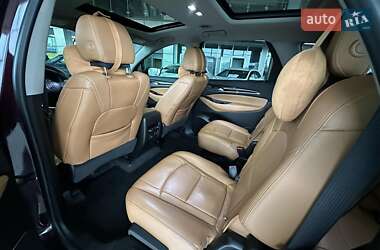 Позашляховик / Кросовер Buick Enclave 2018 в 