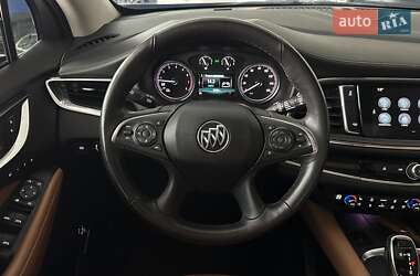 Позашляховик / Кросовер Buick Enclave 2018 в 