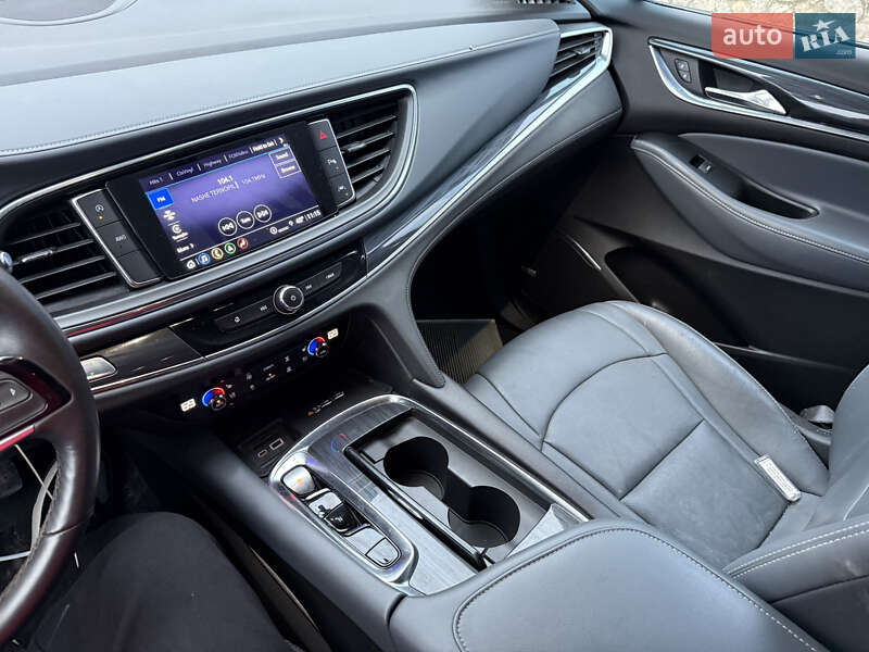 Позашляховик / Кросовер Buick Enclave 2024 в Тернополі фото 27 Позашляховик / Кросовер Buick Enclave 2024 в Тернополі