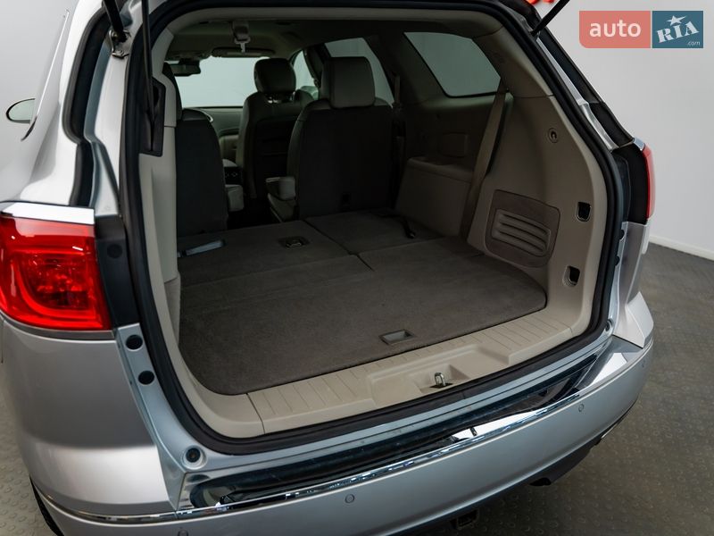 Позашляховик / Кросовер Buick Enclave 2017 в Києві фото 7 Позашляховик / Кросовер Buick Enclave 2017 в Києві