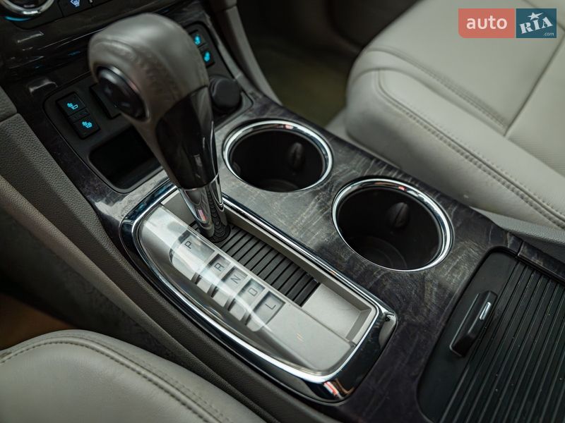 Позашляховик / Кросовер Buick Enclave 2017 в Києві фото 20 Позашляховик / Кросовер Buick Enclave 2017 в Києві