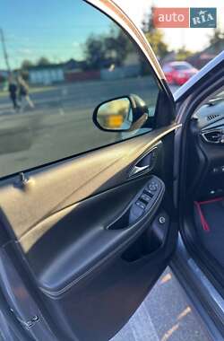 Внедорожник / Кроссовер Buick Encore GX 2020 в 
