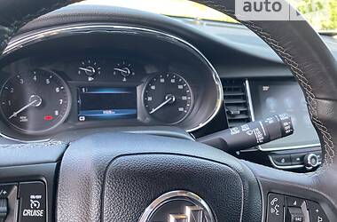 Внедорожник / Кроссовер Buick Encore 2019 в 