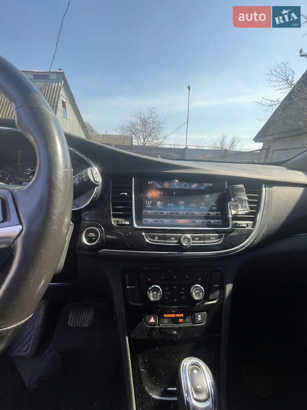 Позашляховик / Кросовер Buick Encore 2019 в Чернігові