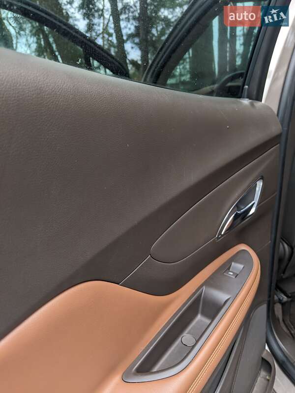 Позашляховик / Кросовер Buick Encore 2014 в Чернігові