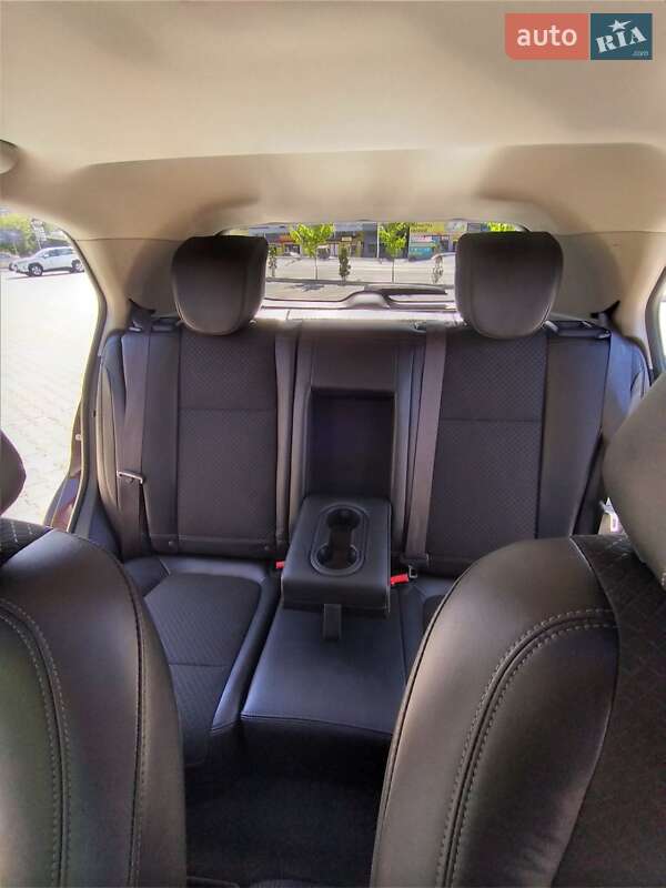Позашляховик / Кросовер Buick Encore 2016 в Тернополі фото 13 Позашляховик / Кросовер Buick Encore 2016 в Тернополі