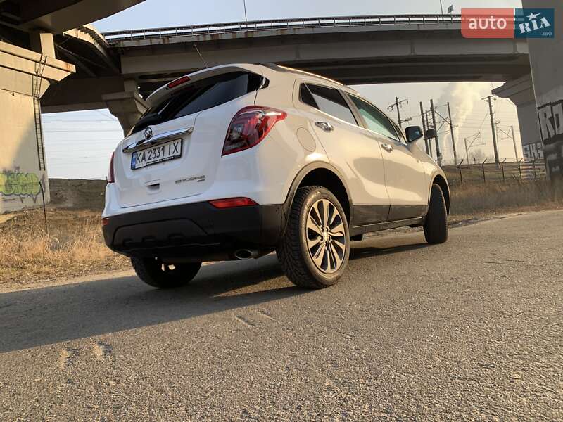 Внедорожник / Кроссовер Buick Encore 2018 в Киеве