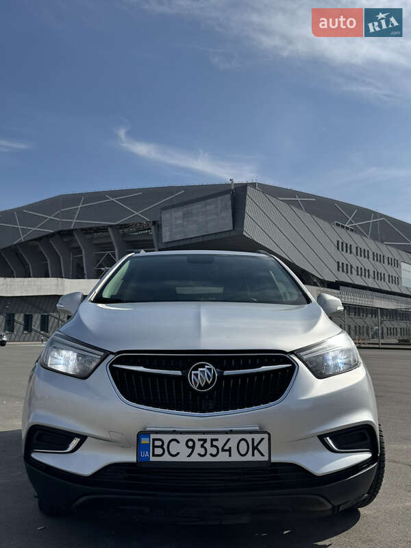 Позашляховик / Кросовер Buick Encore 2016 в Львові