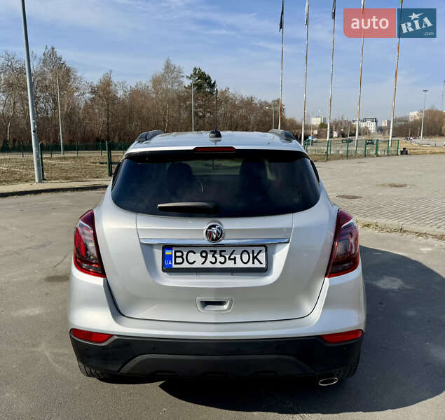 Позашляховик / Кросовер Buick Encore 2016 в Львові