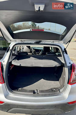 Внедорожник / Кроссовер Buick Encore 2016 в Львове