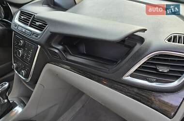 Внедорожник / Кроссовер Buick Encore 2016 в 