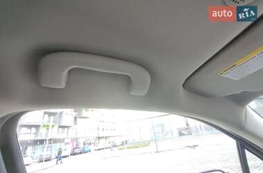 Позашляховик / Кросовер Buick Encore 2013 в 