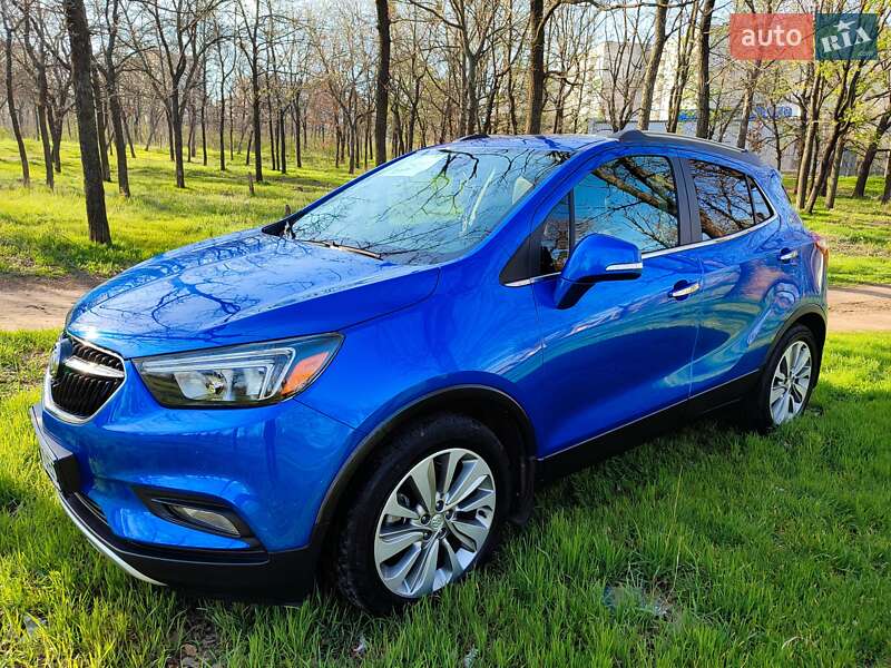 Внедорожник / Кроссовер Buick Encore 2016 в Николаеве