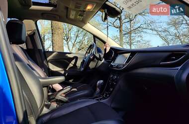 Позашляховик / Кросовер Buick Encore 2016 в 