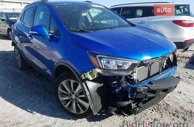 Позашляховик / Кросовер Buick Encore 2016 в 