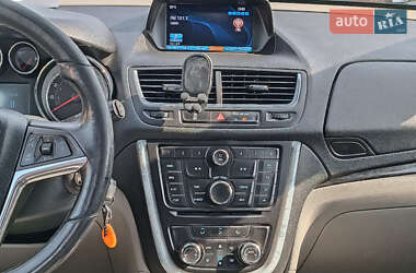 Позашляховик / Кросовер Buick Encore 2014 в 