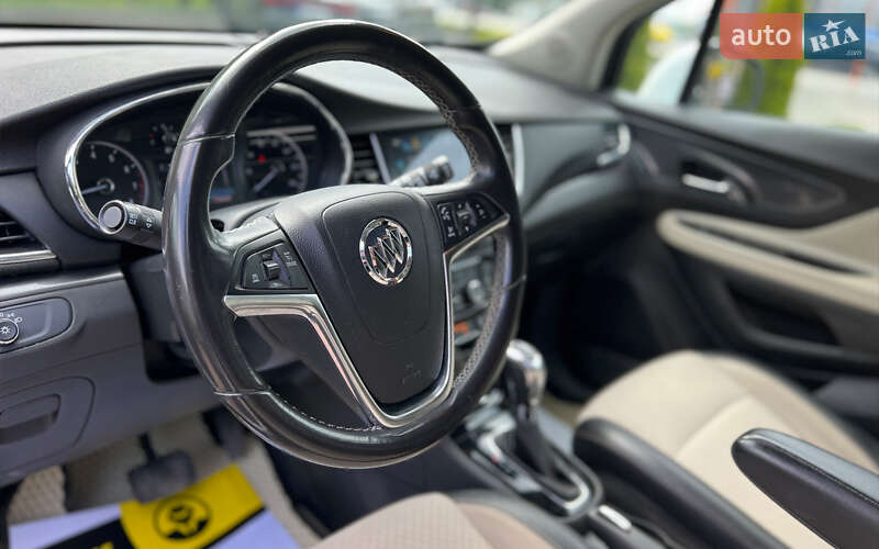 Позашляховик / Кросовер Buick Encore 2018 в Львові