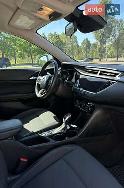 Позашляховик / Кросовер Buick Encore 2021 в 