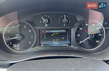 Внедорожник / Кроссовер Buick Encore 2018 в 