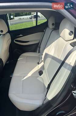 Внедорожник / Кроссовер Buick Encore 2020 в 