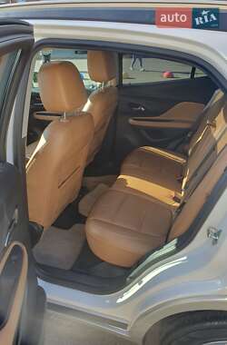 Позашляховик / Кросовер Buick Encore 2017 в 