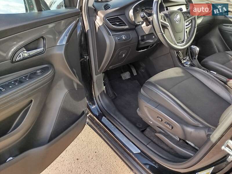 Внедорожник / Кроссовер Buick Encore 2017 в Киеве