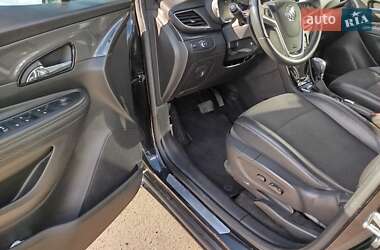 Внедорожник / Кроссовер Buick Encore 2017 в 