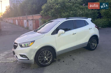 Внедорожник / Кроссовер Buick Encore 2017 в 